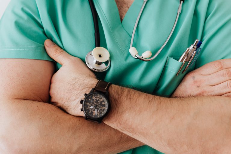 12 Ways that Healthcare Chatbots are Improving Medicine