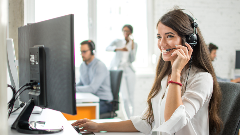 Mastering Customer Service Etiquette: The Ultimate Guide to Professional Interactions